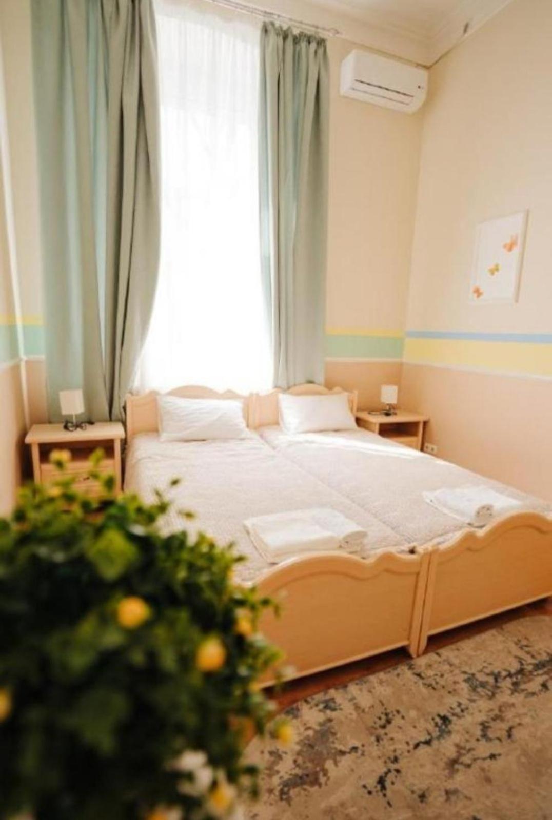 Apartment On Sumskaya 46 "Central Residence" ハルキウ エクステリア 写真
