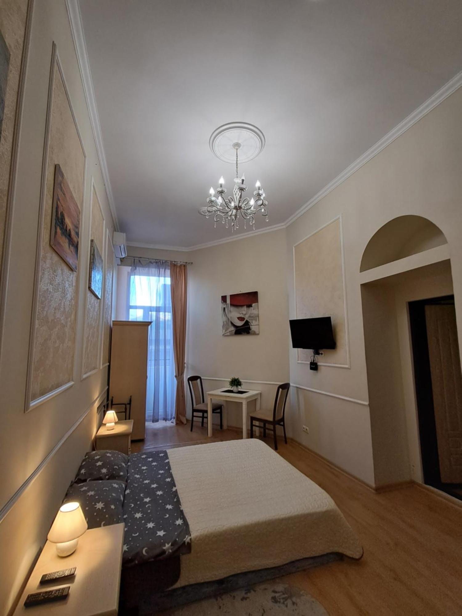 Apartment On Sumskaya 46 "Central Residence" ハルキウ エクステリア 写真