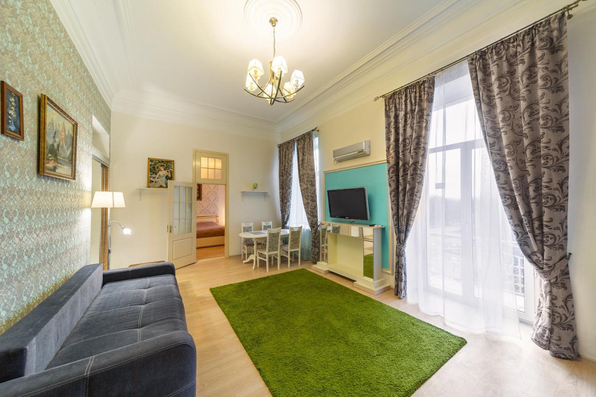 Apartment On Sumskaya 46 "Central Residence" ハルキウ エクステリア 写真