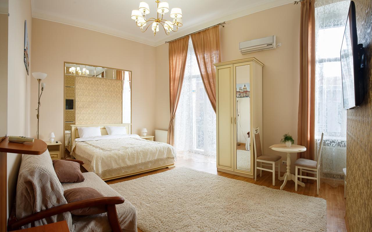 Apartment On Sumskaya 46 "Central Residence" ハルキウ エクステリア 写真