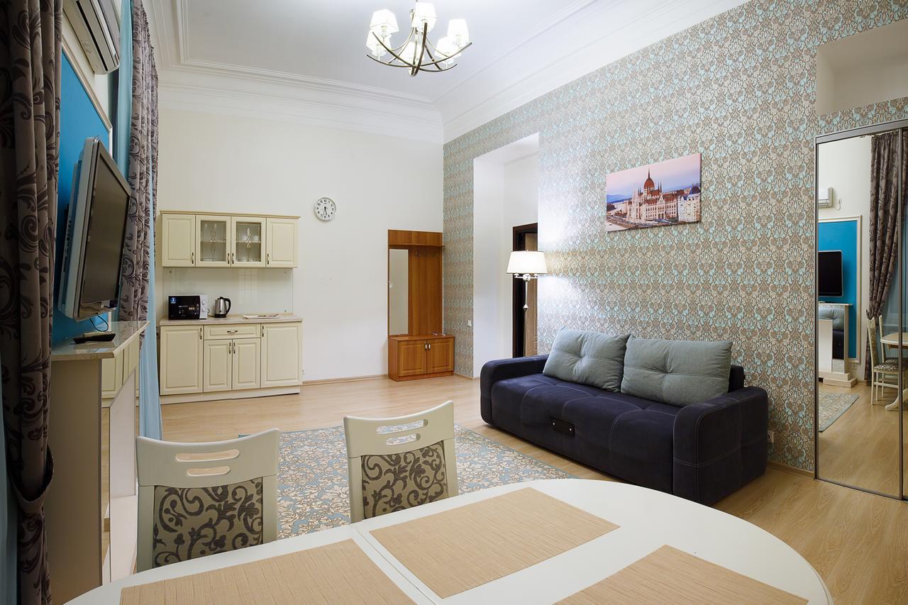 Apartment On Sumskaya 46 "Central Residence" ハルキウ エクステリア 写真